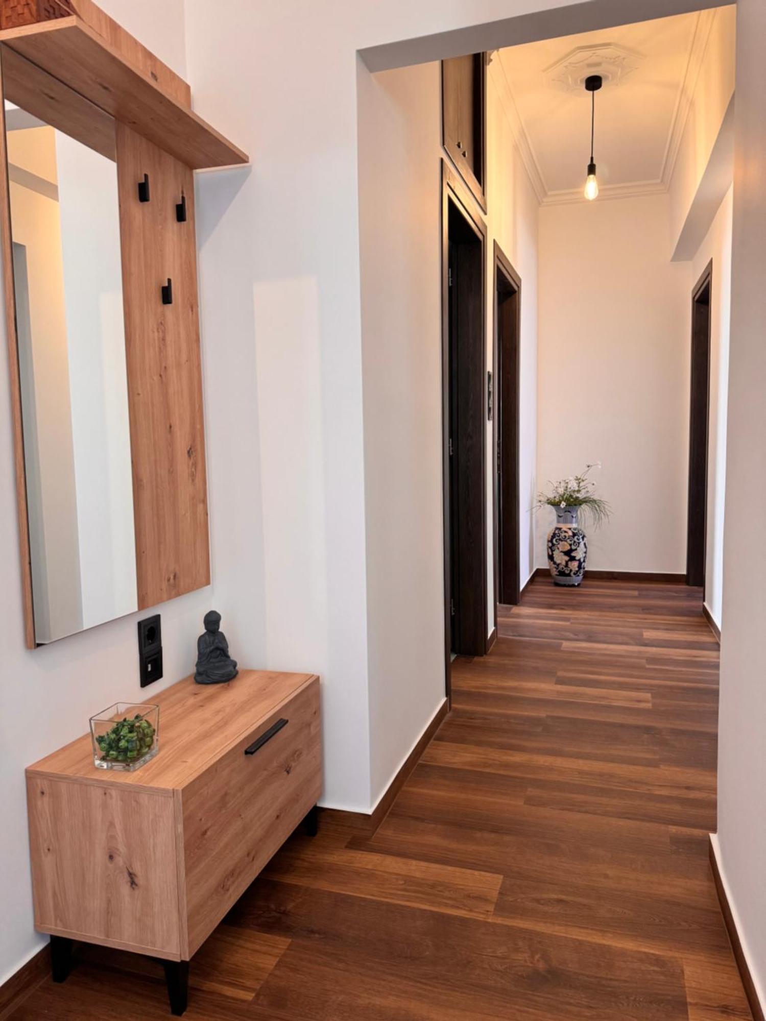 Navaro Apartments パトラ エクステリア 写真