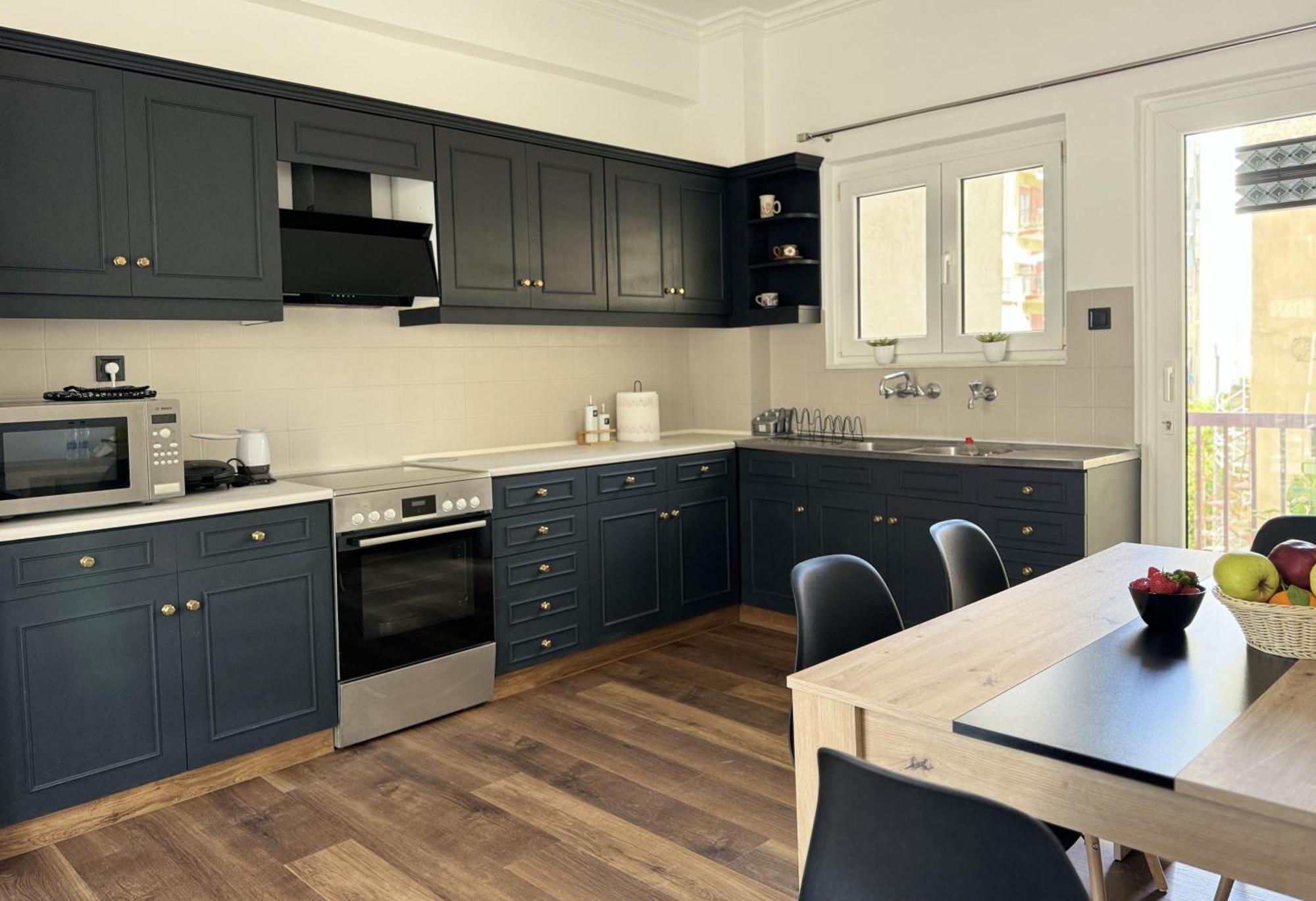 Navaro Apartments パトラ エクステリア 写真